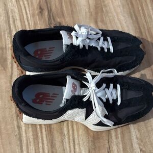New balance 327